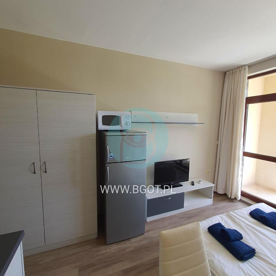 Sorrento Sole Mare - Apartments By The Beach Sveti Vlas Exterior photo