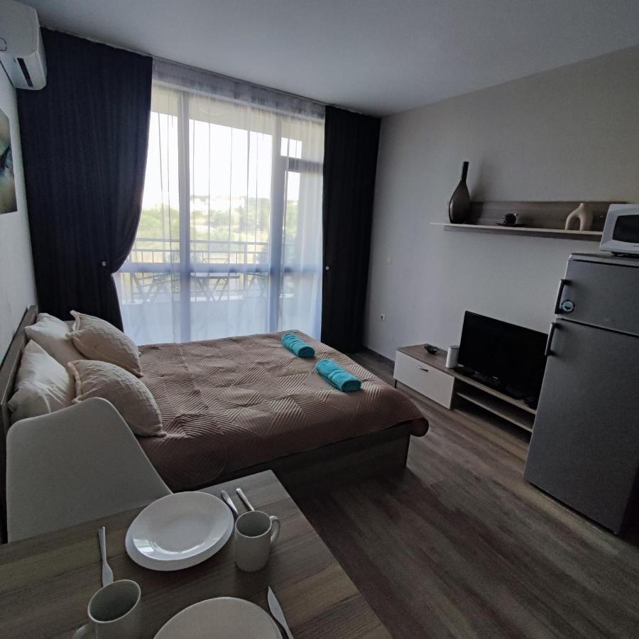 Sorrento Sole Mare - Apartments By The Beach Sveti Vlas Exterior photo