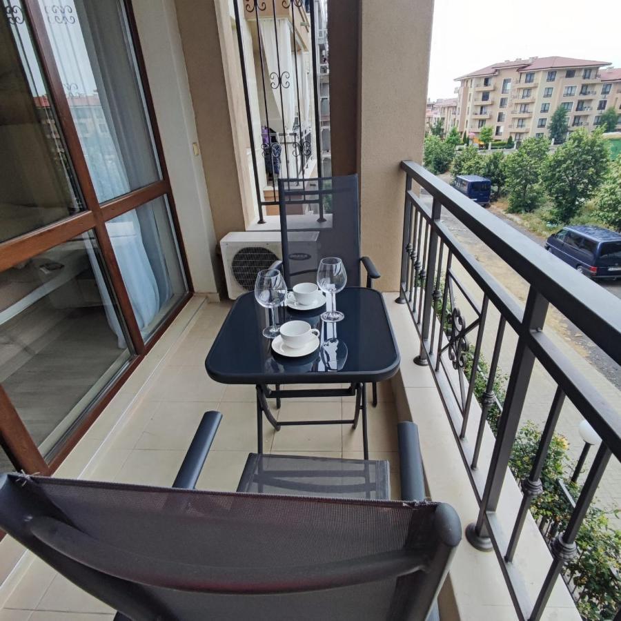 Sorrento Sole Mare - Apartments By The Beach Sveti Vlas Exterior photo
