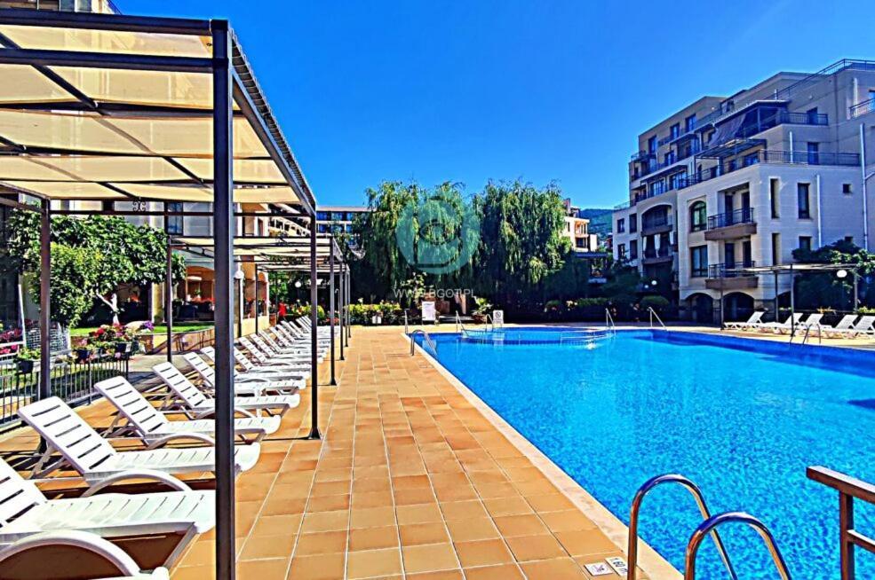 Sorrento Sole Mare - Apartments By The Beach Sveti Vlas Exterior photo