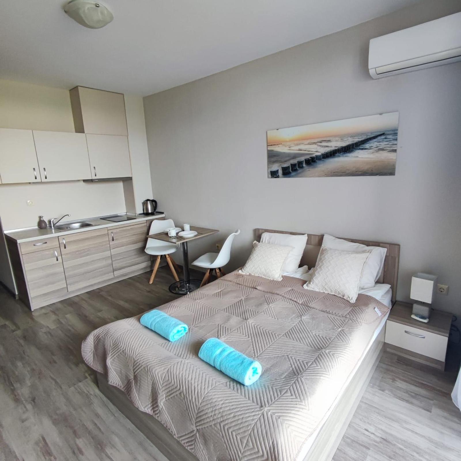 Sorrento Sole Mare - Apartments By The Beach Sveti Vlas Exterior photo
